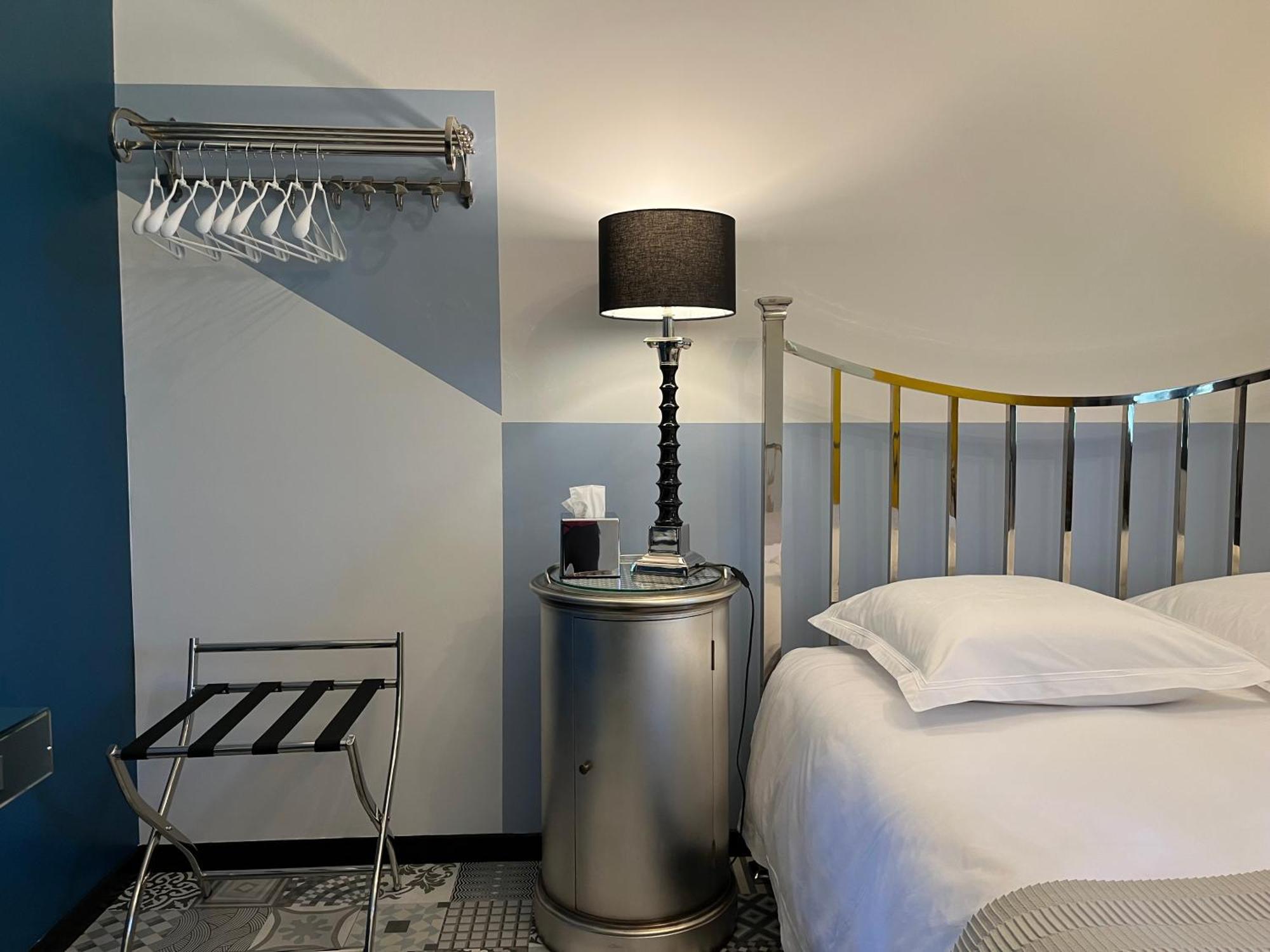 Chez Montiz Bed & Breakfast Montazels Luaran gambar